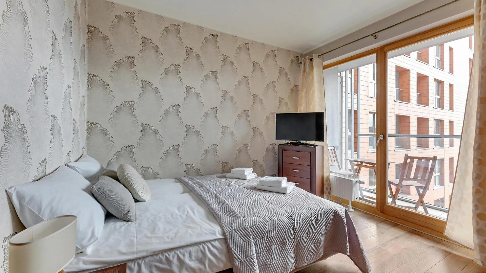 Flatbook - City Center Spa Apartments Motlawa Gdańsk