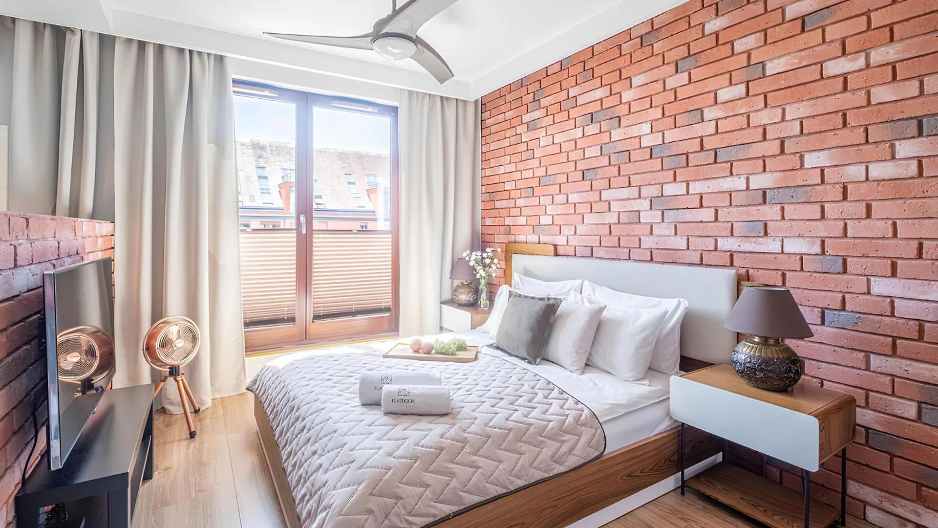 Flatbook - City Center Spa Apartments Motlawa Gdańsk